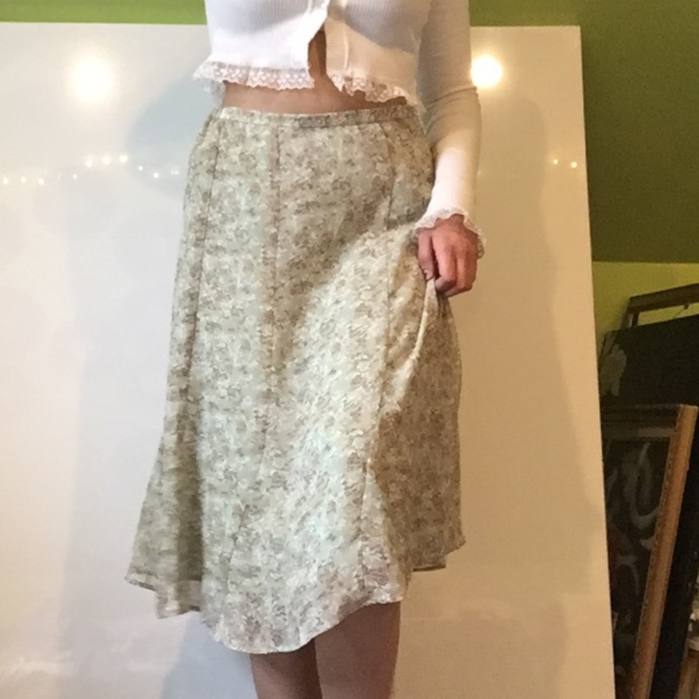Floral green skirt